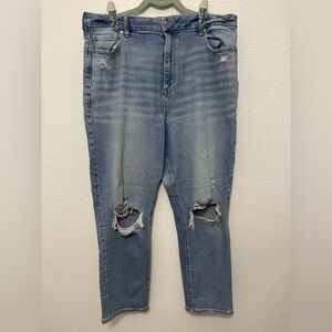 American Eagle Outfitters Light Blue Boyfriend Jeans